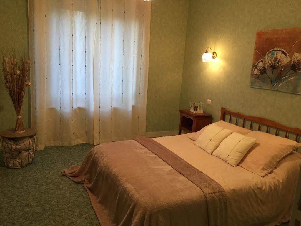 Domaine De Lascaux Bed and Breakfast Montignac-Lascaux Buitenkant foto