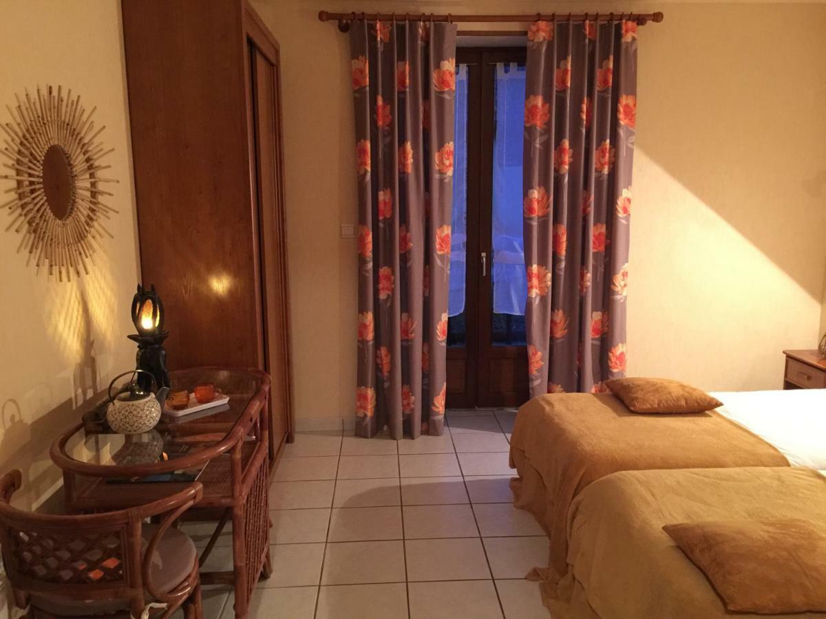 Domaine De Lascaux Bed and Breakfast Montignac-Lascaux Buitenkant foto