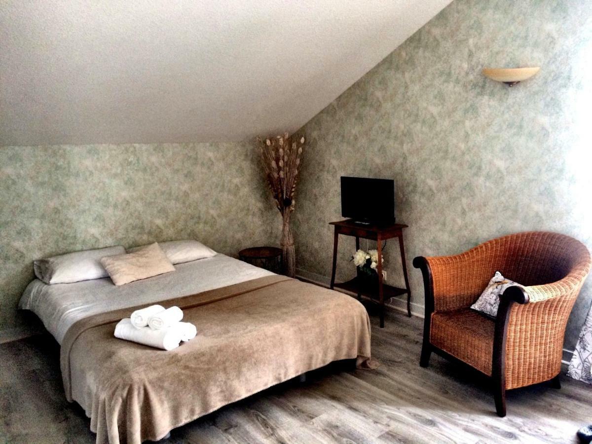 Domaine De Lascaux Bed and Breakfast Montignac-Lascaux Buitenkant foto